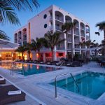 هتل نخل های زرشکی